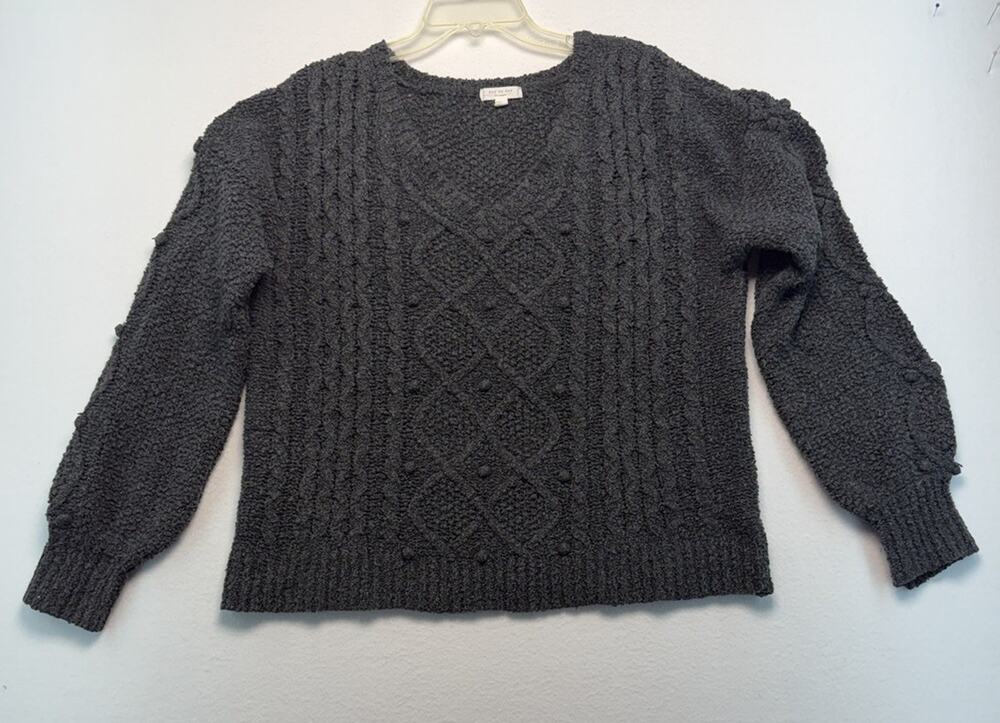 Day By day Women’s Large Gray Vneck Cottagecore Feminine Sweater